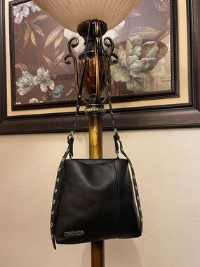 Steve Madden please check all picture of condition